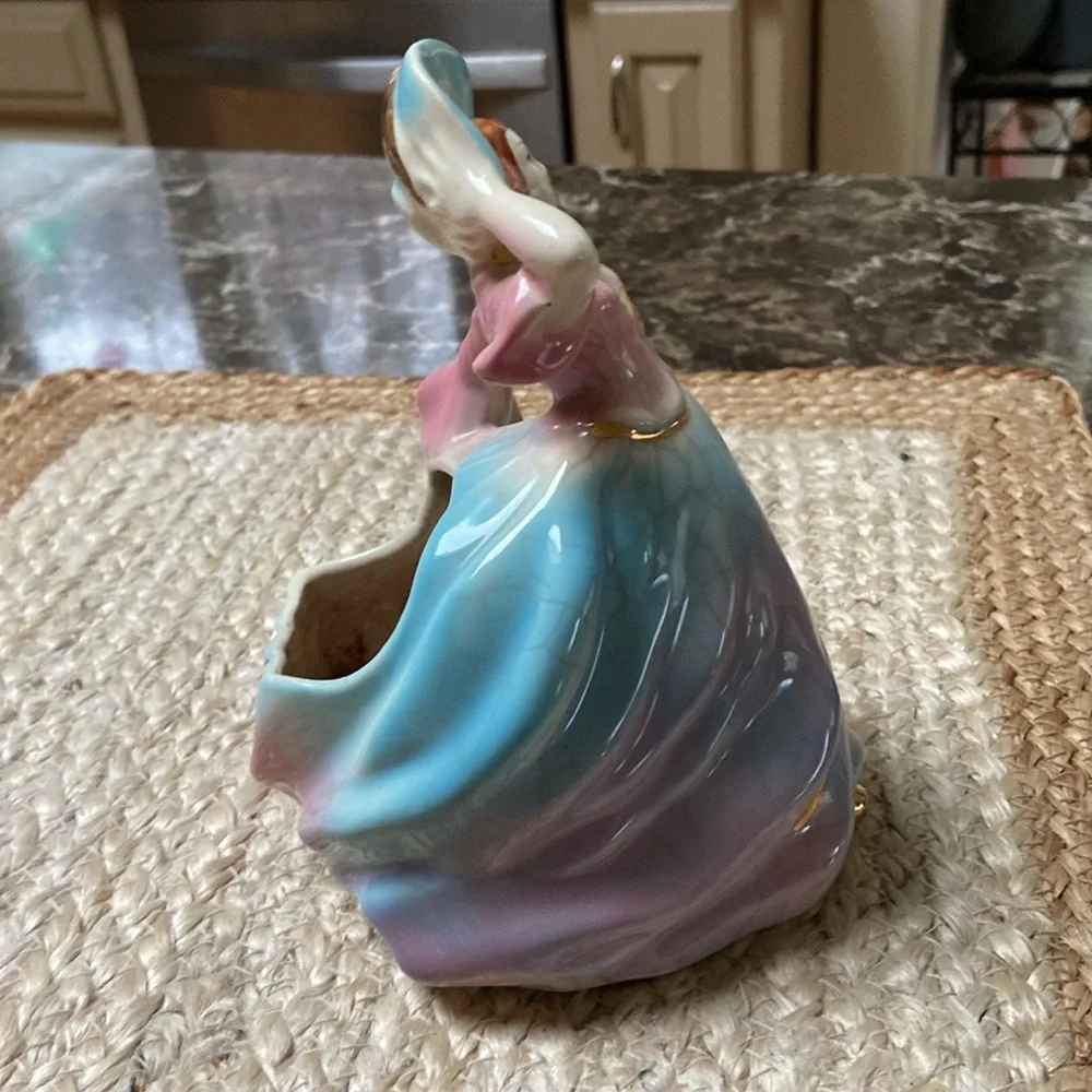 Vintage planter Victorian lady
